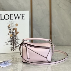 Loewe Puzzle Bags